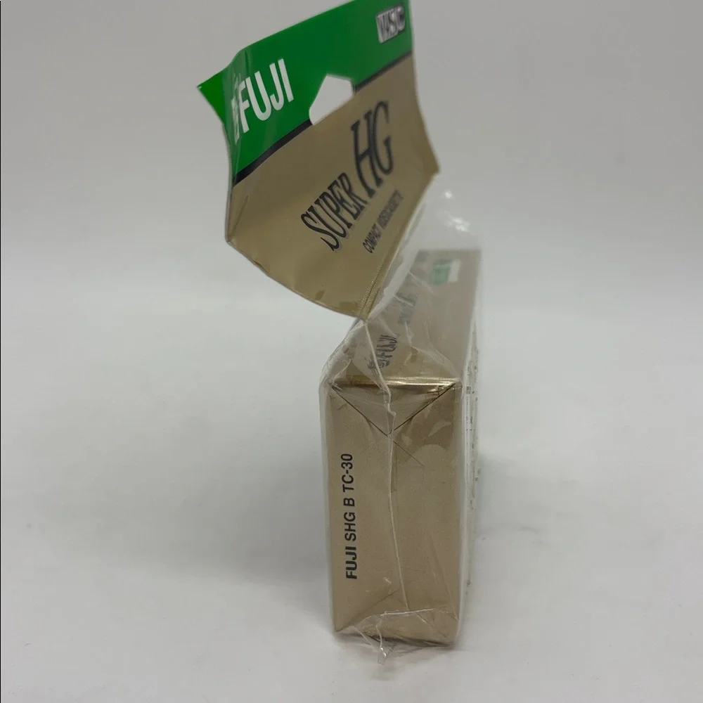 Fuji Film SEALED Pro VHS-C Camcorder Video Cassette Tape TC-30 Super HG (1 only)